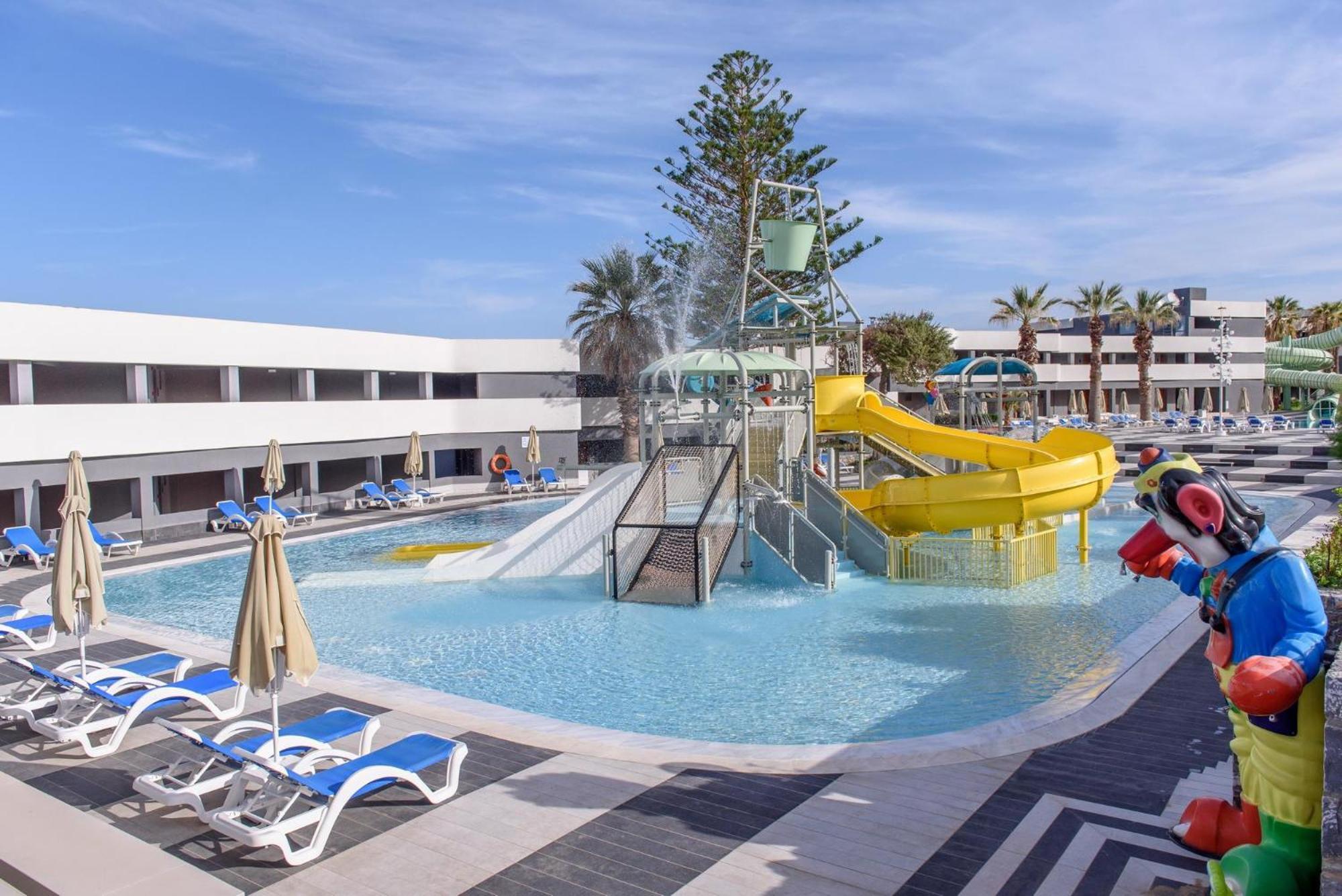 อารีนา บีช รีสอร์ต Hotel Kokkini Hani ภายนอก รูปภาพ