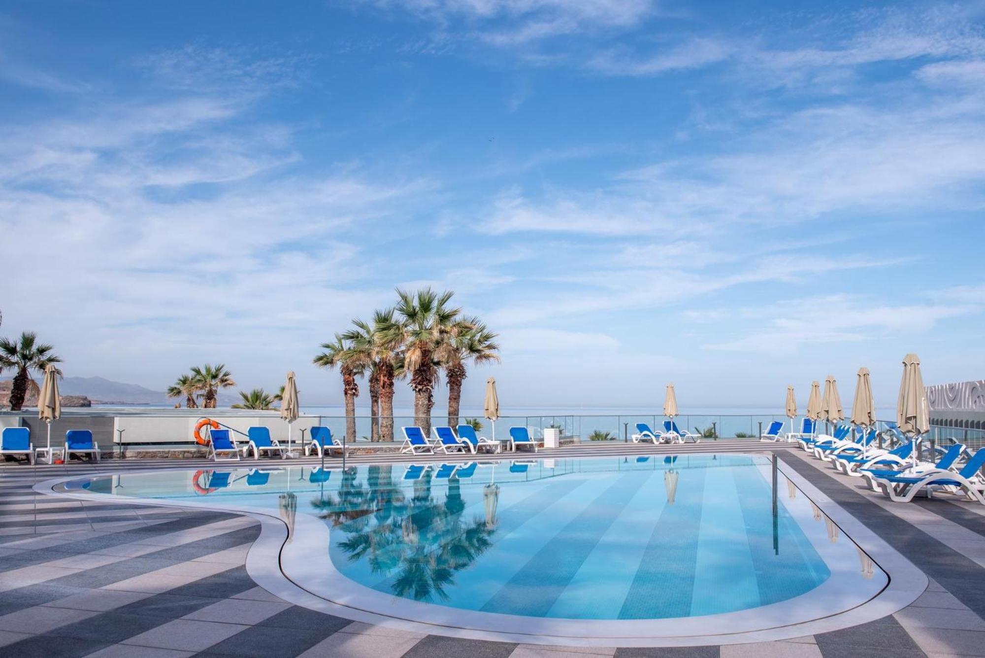 อารีนา บีช รีสอร์ต Hotel Kokkini Hani ภายนอก รูปภาพ