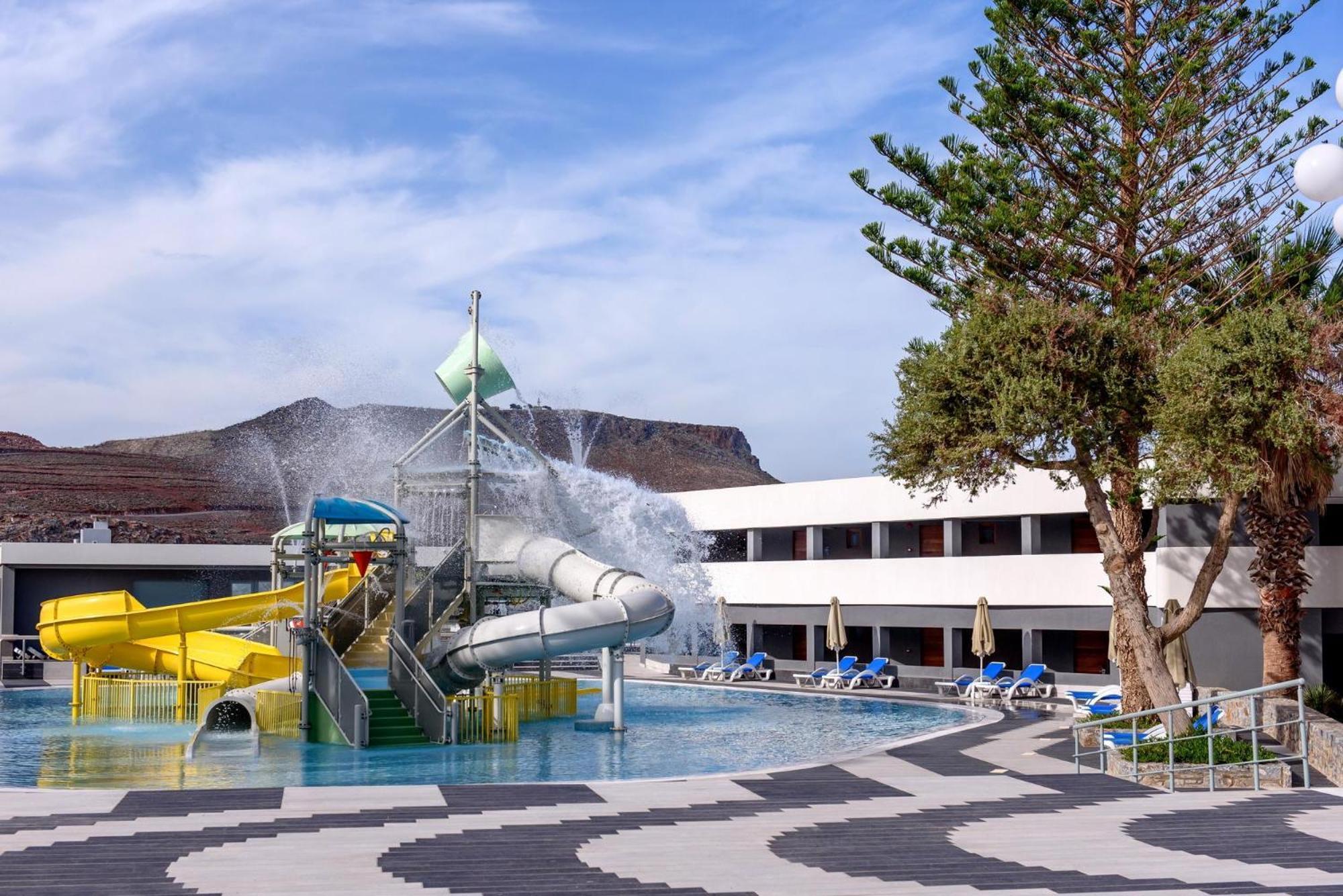 อารีนา บีช รีสอร์ต Hotel Kokkini Hani ภายนอก รูปภาพ