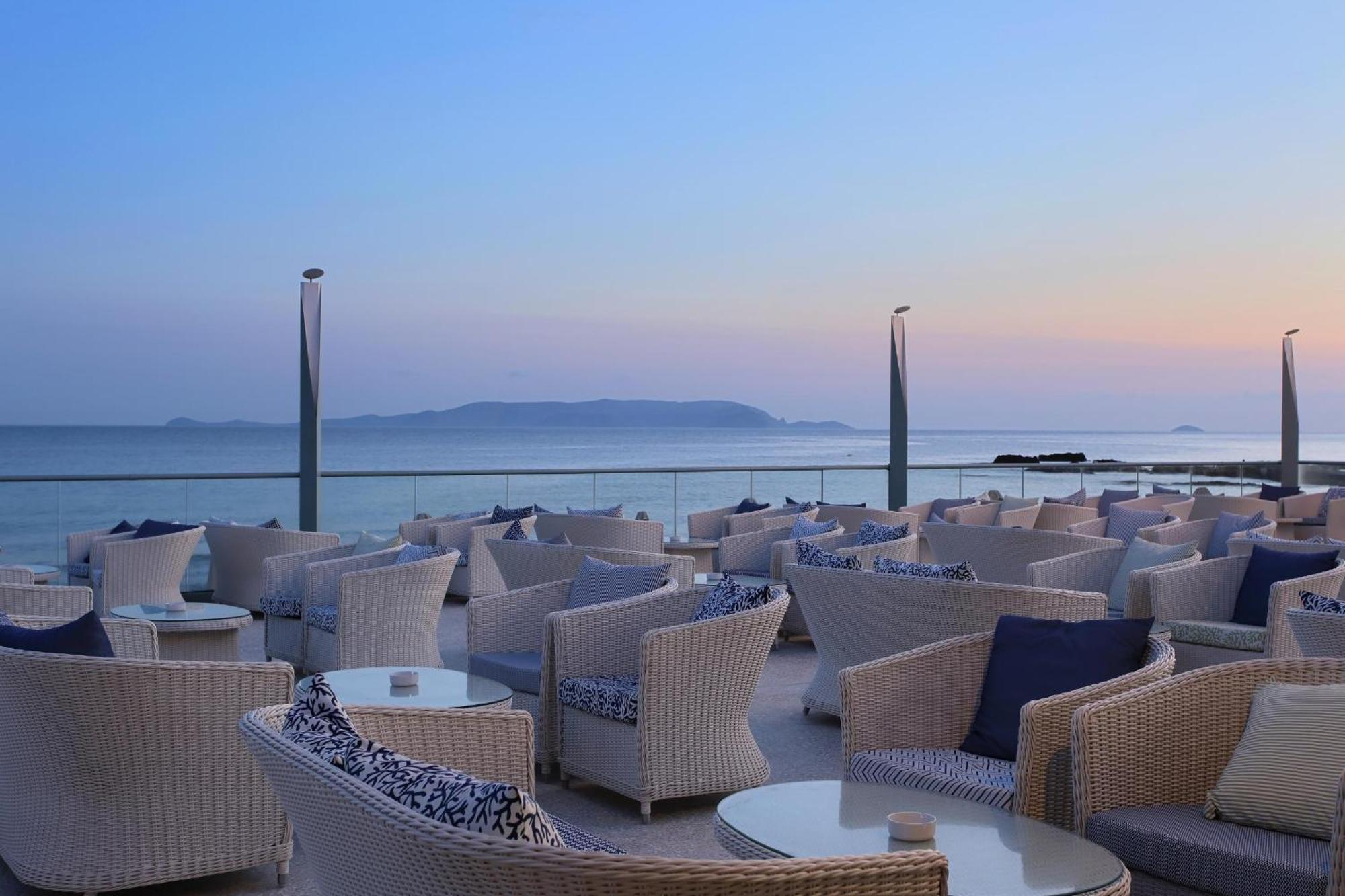 อารีนา บีช รีสอร์ต Hotel Kokkini Hani ภายนอก รูปภาพ